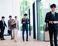 受付開始・参加者入場