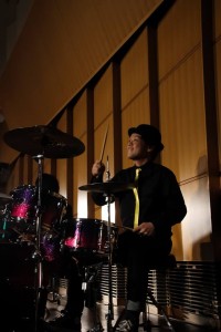 ドラム演奏写真
