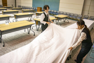 初めてでも安心！大阪で忘年会ケータリングを成功させるポイント